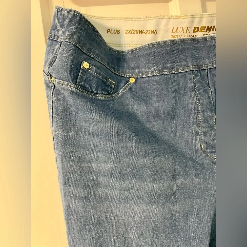 LUXE DENIM 360° / 4 Way Stretch Jeans - Picture 3 of 9